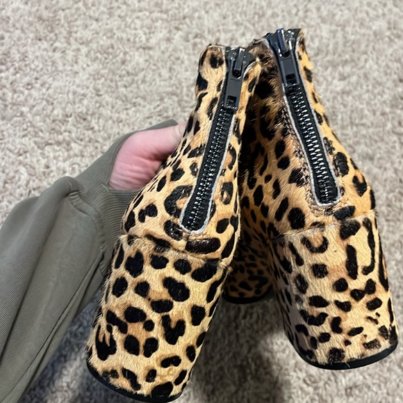 Steve Madden Womens Jillian Zipper Pointed Toe Ankle Boots Boho Trendy Leather - Picture 12 of 12